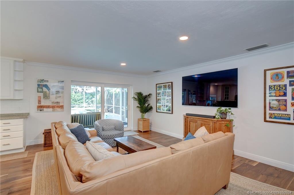 5 Banyan Road