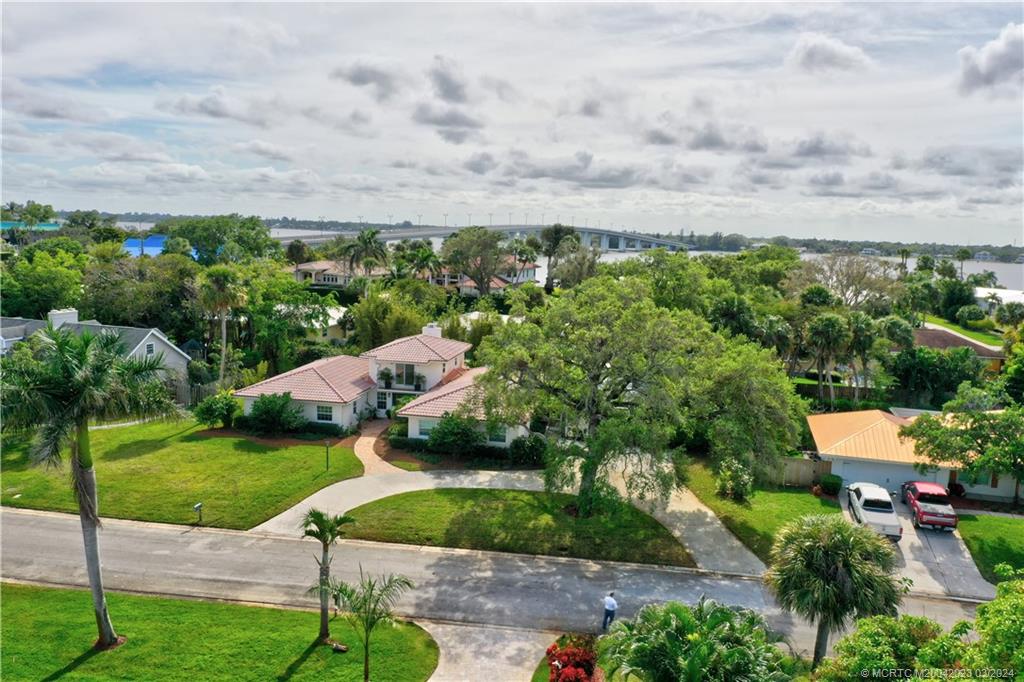5 Banyan Road