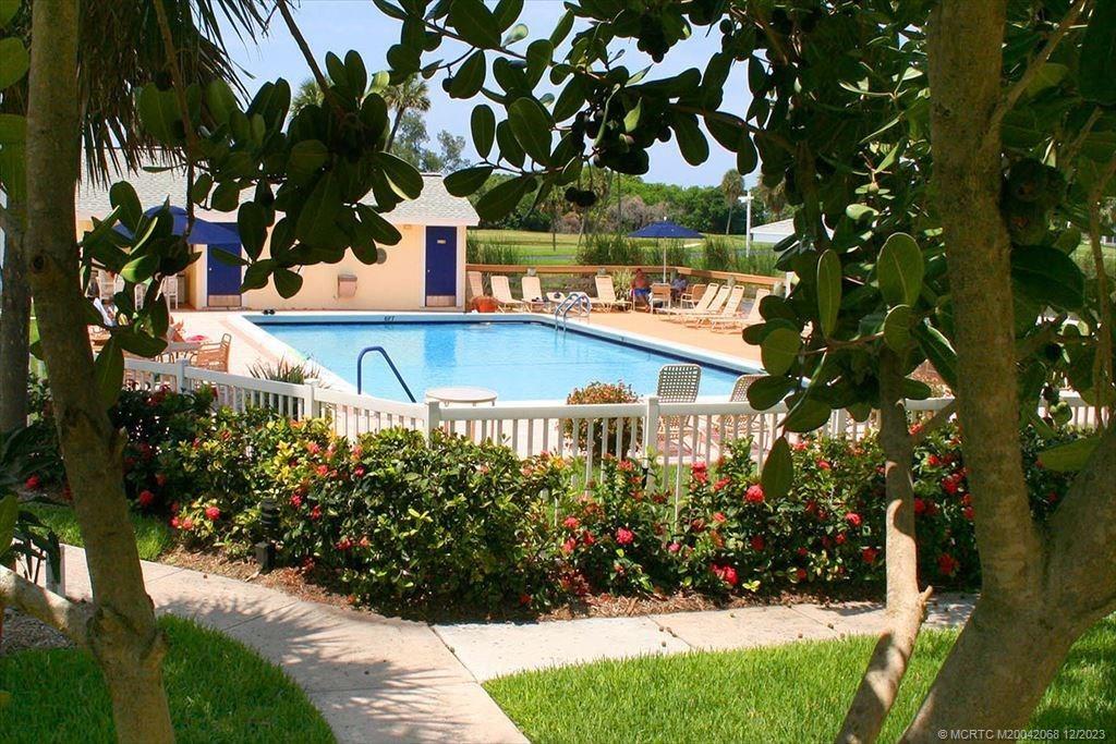 5575 NE Gulfstream Way