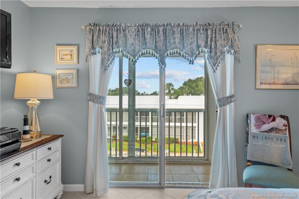 1864 SW Palm City Road 303