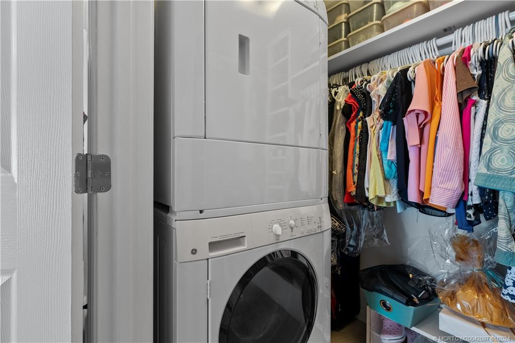 1864 SW Palm City Road 303