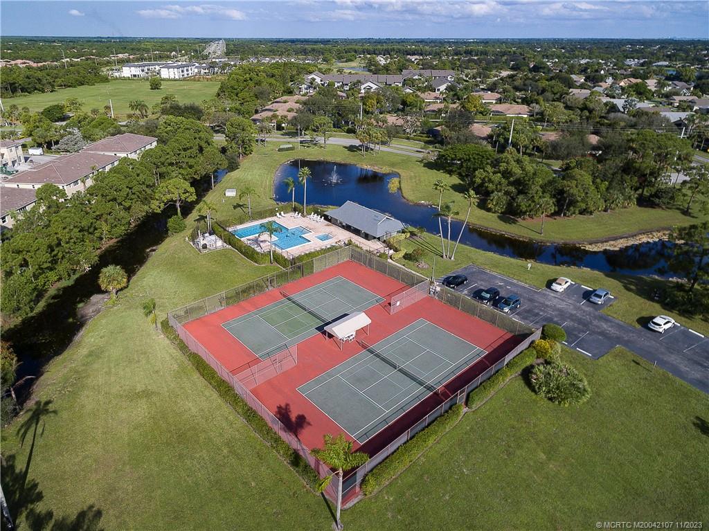 7131 SE Bunker Hill Ct