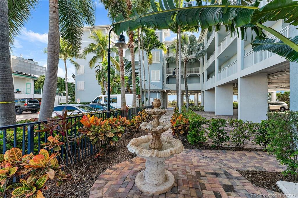875 NW Flagler Avenue 305