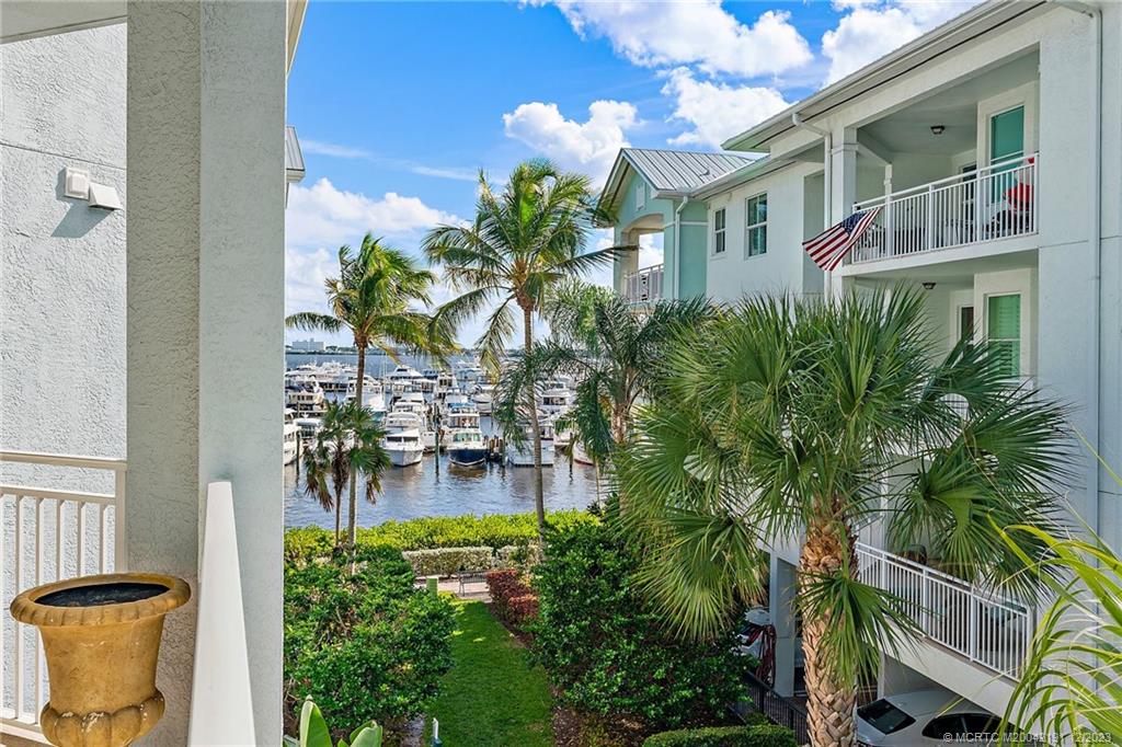 875 NW Flagler Avenue 305