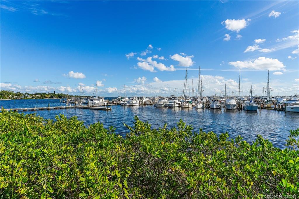 875 NW Flagler Avenue 305