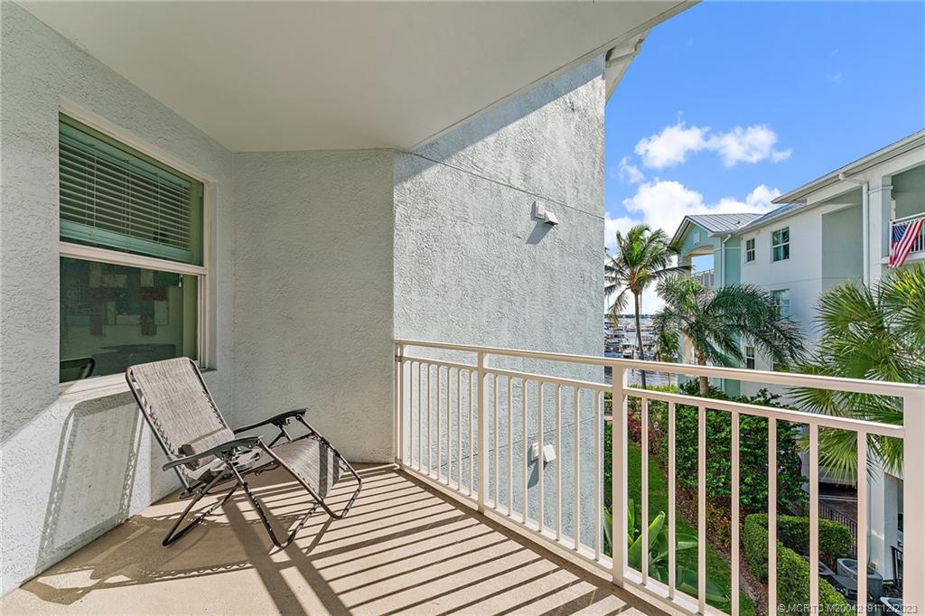 875 NW Flagler Avenue 305
