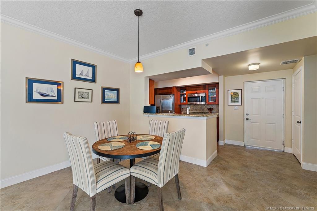 875 NW Flagler Avenue 305