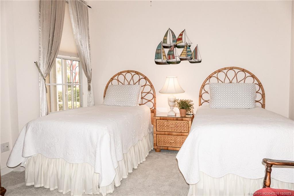 7960 SE Double Tree Drive