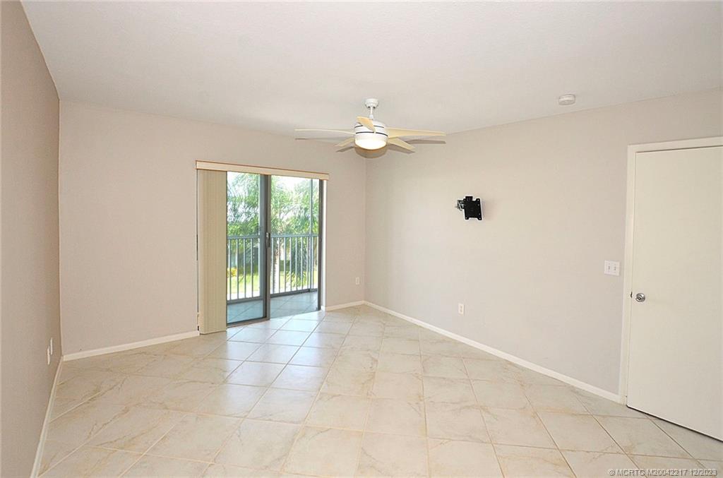 1866 SW Palm City Road 302