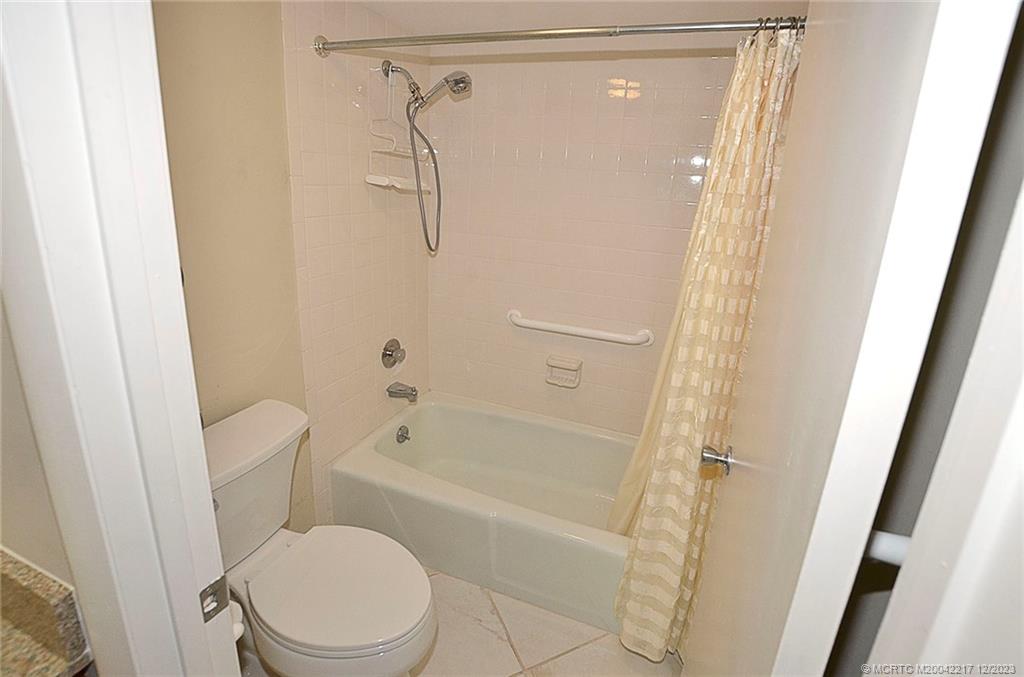 1866 SW Palm City Road 302