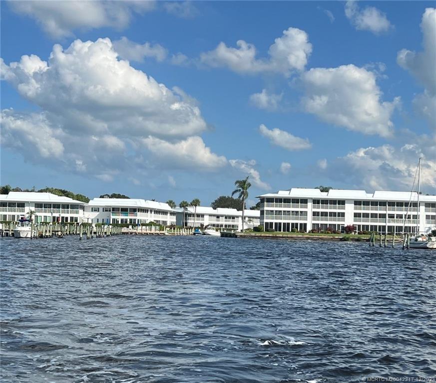 1866 SW Palm City Road 302