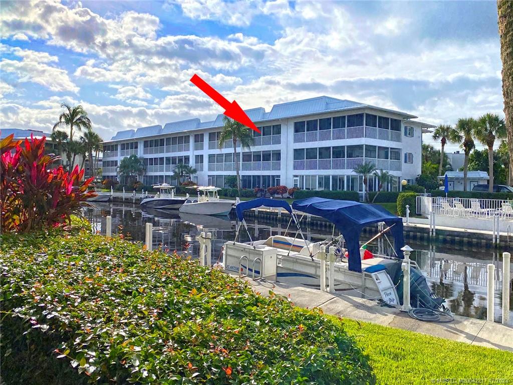 1866 SW Palm City Road 302