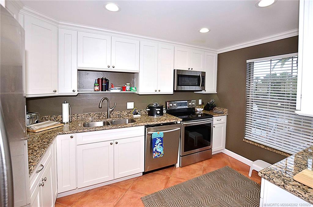 1866 SW Palm City Road 202