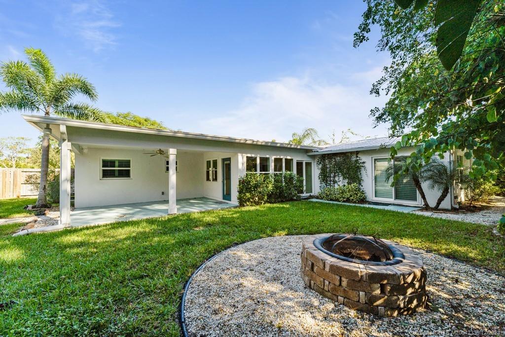 1878 NW Azalea Street