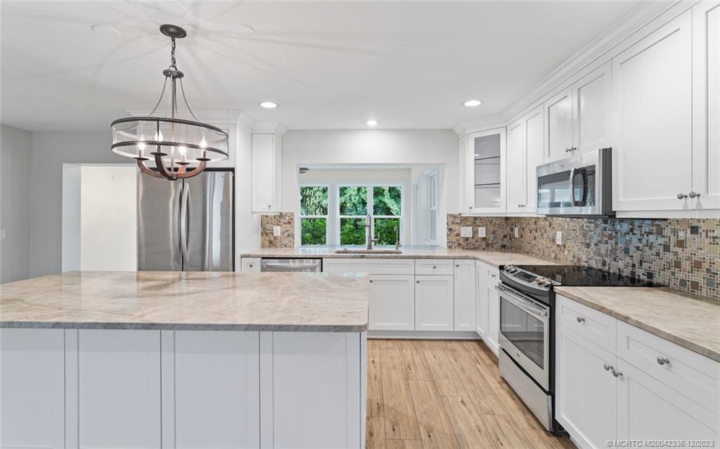 1878 NW Azalea Street