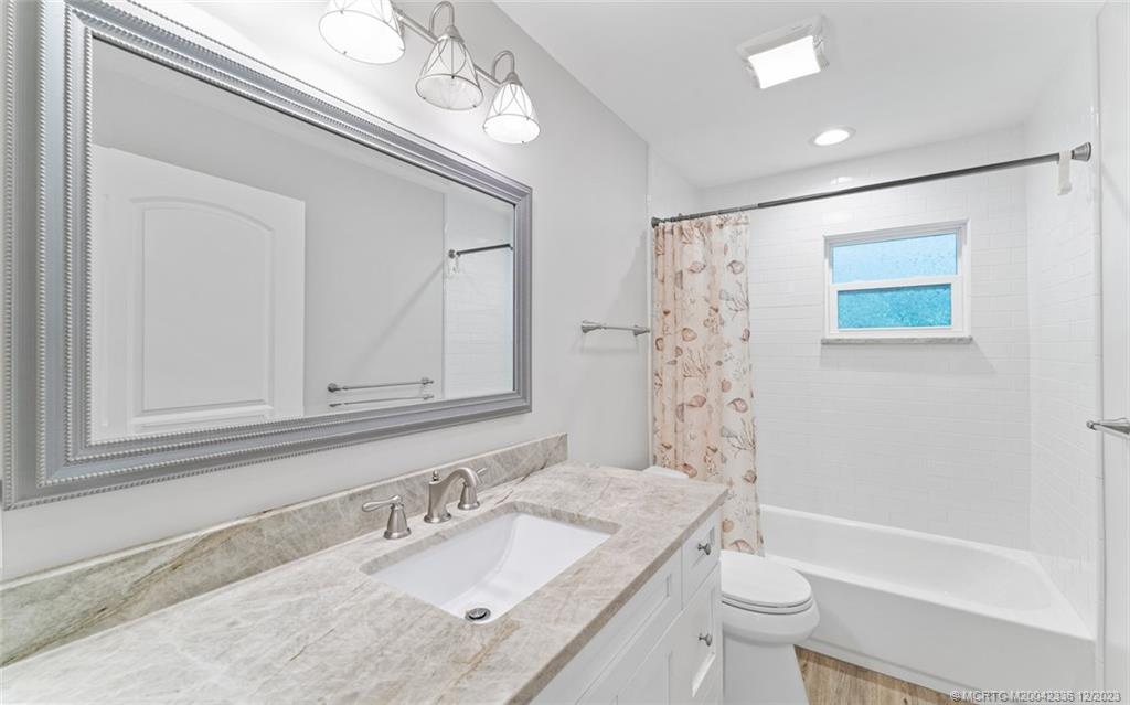 1878 NW Azalea Street