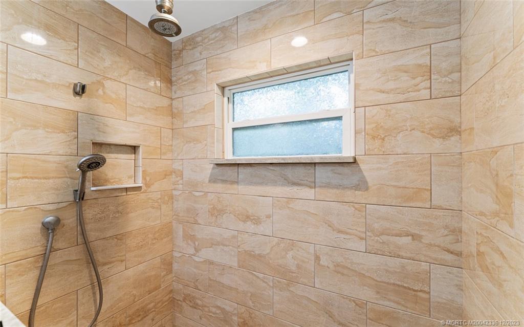 1878 NW Azalea Street