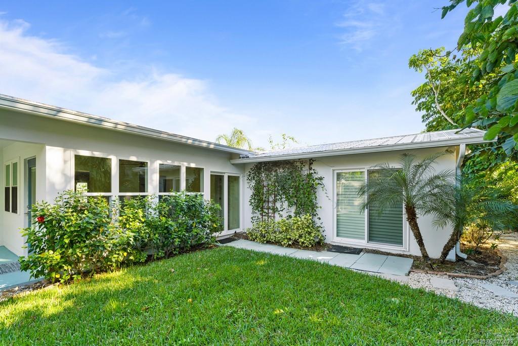 1878 NW Azalea Street