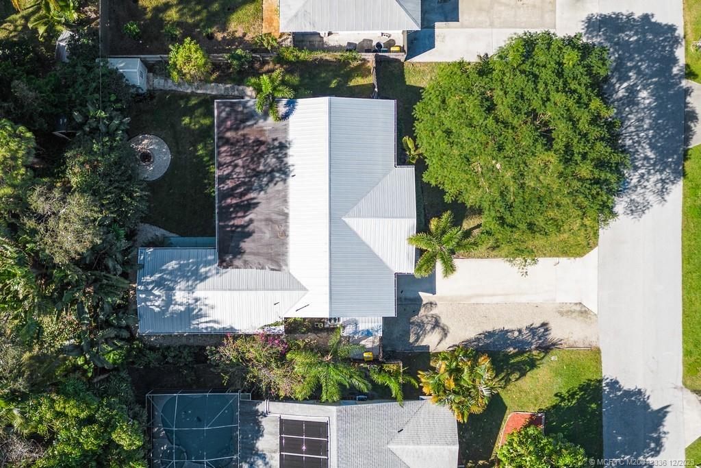 1878 NW Azalea Street