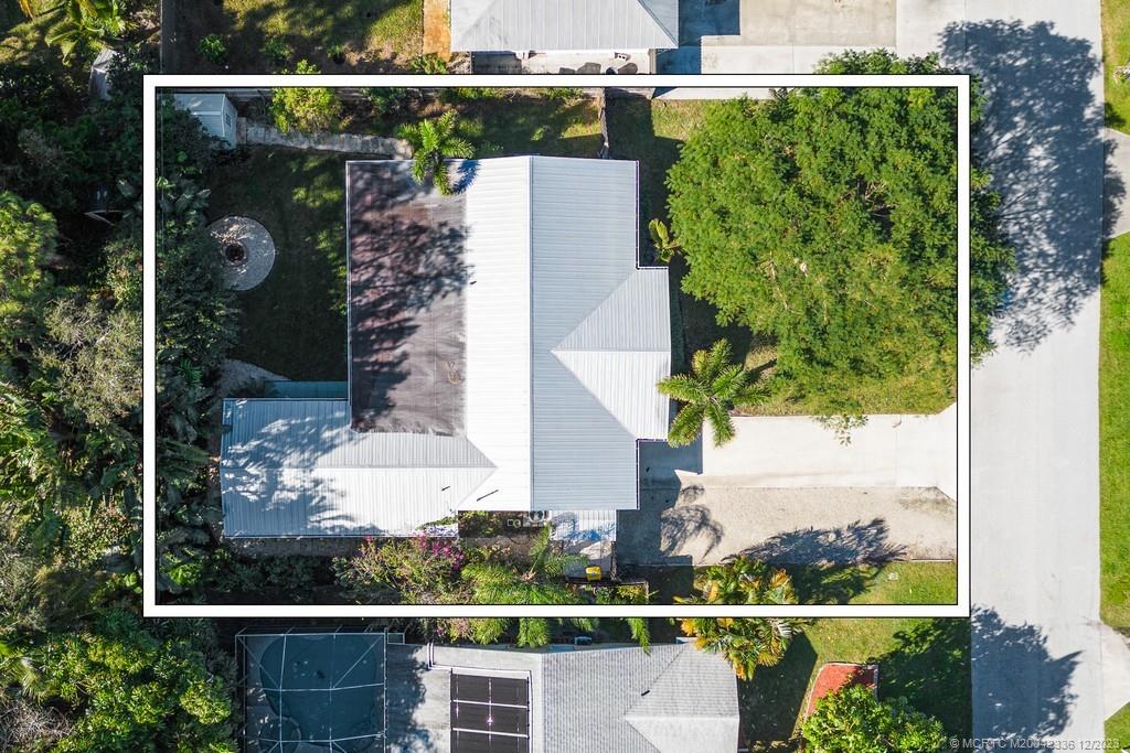 1878 NW Azalea Street