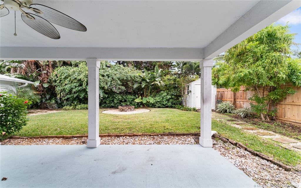 1878 NW Azalea Street