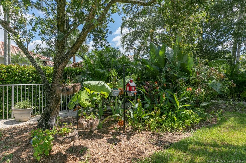 2513 SW Park Meadows Trail