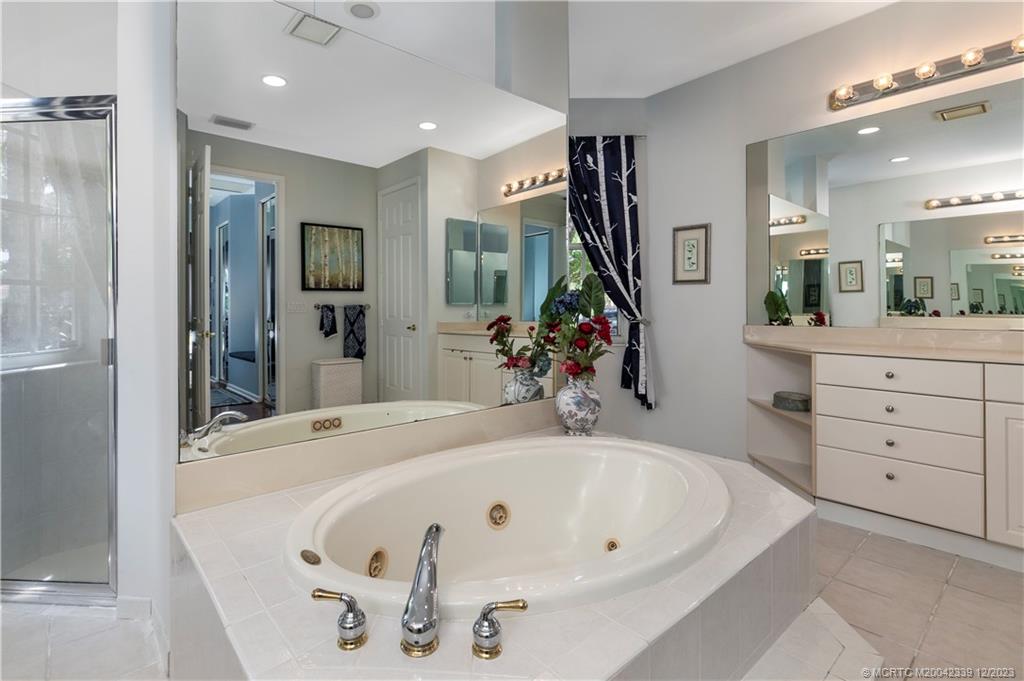 2513 SW Park Meadows Trail