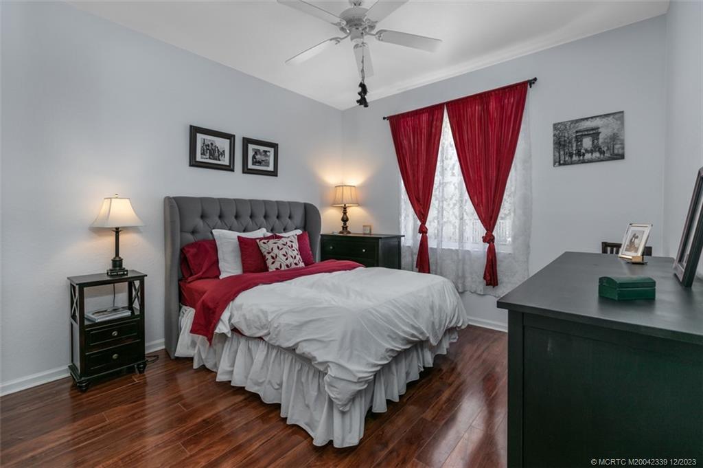 2513 SW Park Meadows Trail