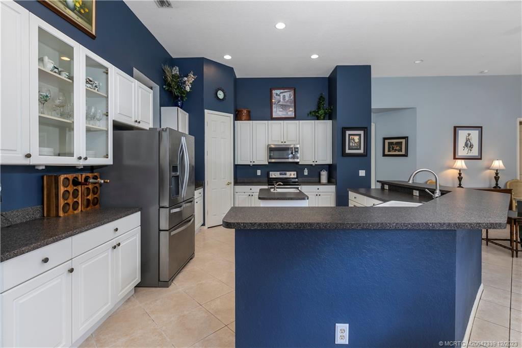 2513 SW Park Meadows Trail