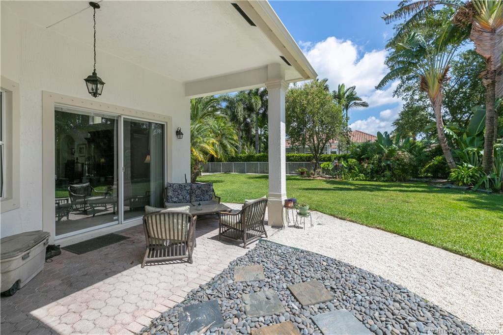 2513 SW Park Meadows Trail