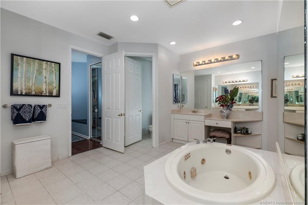 2513 SW Park Meadows Trail