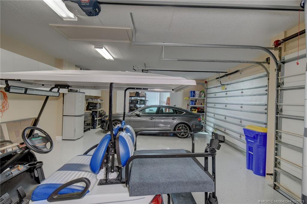 4345 SE Waterford Drive