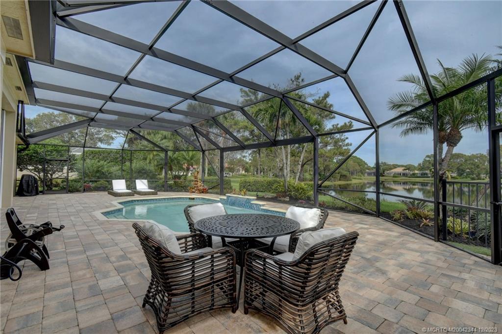 4345 SE Waterford Drive