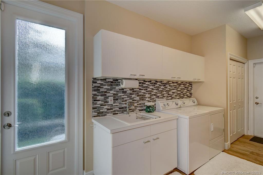 4345 SE Waterford Drive