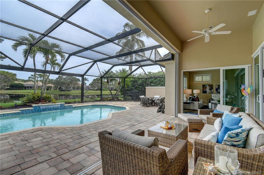 4345 SE Waterford Drive