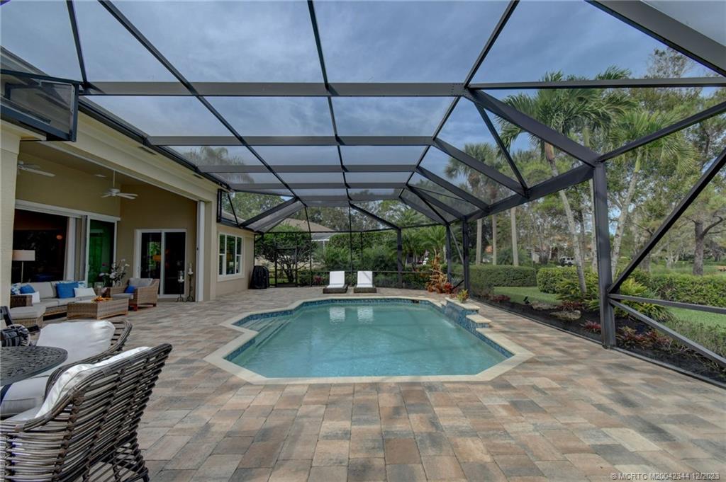 4345 SE Waterford Drive