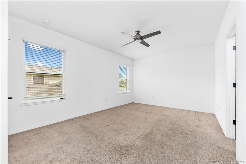 1156 SW Ithaca Street