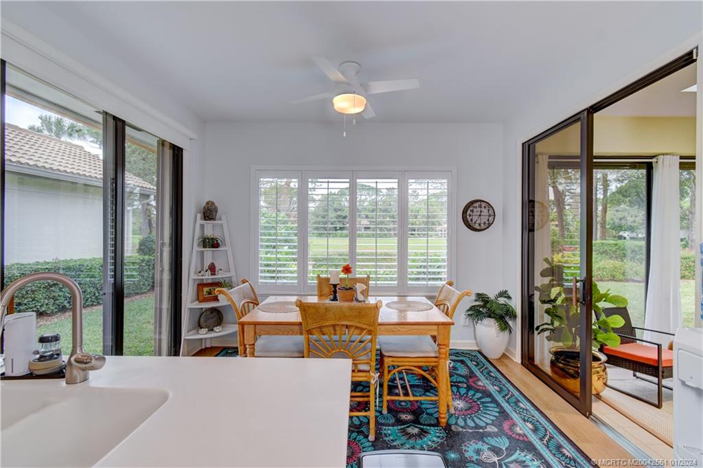 3290 SE Cambridge Drive