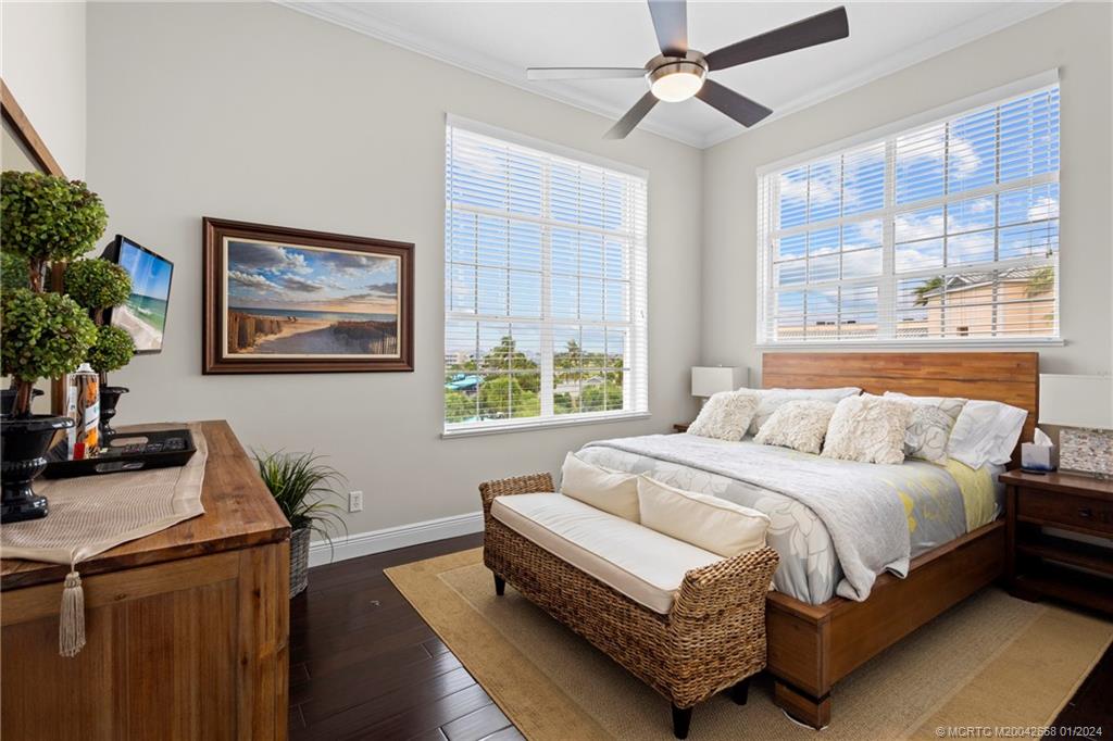 5800 NE Island Cove Way 2401