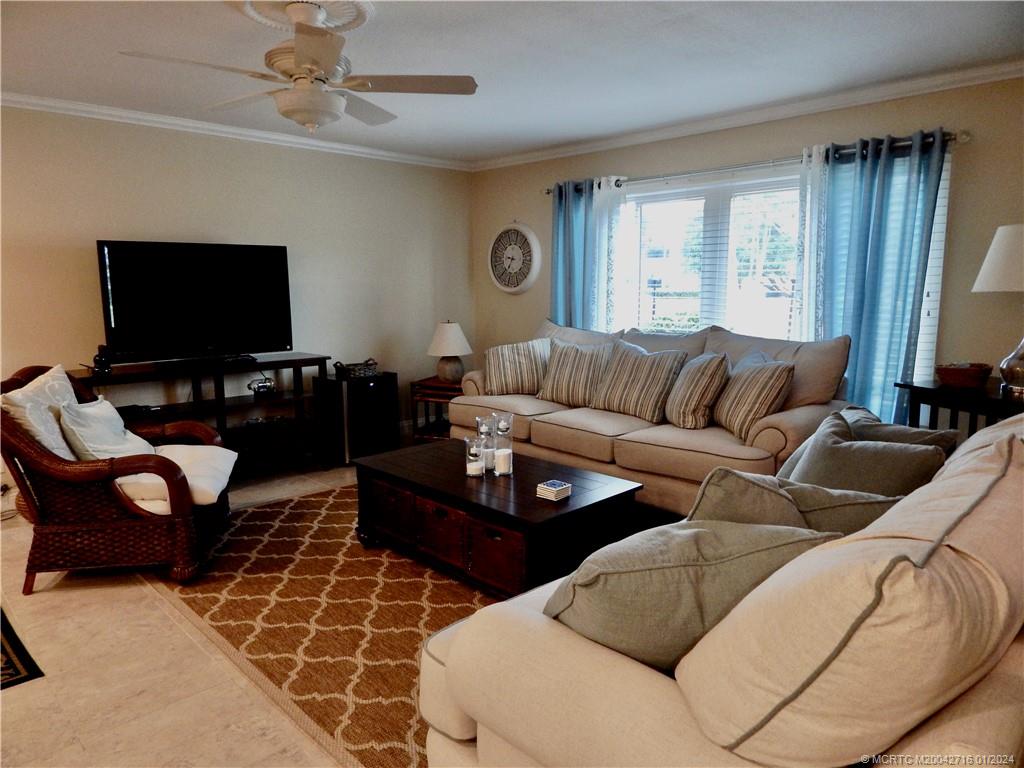 1800 SE Saint Lucie Blvd 7-103