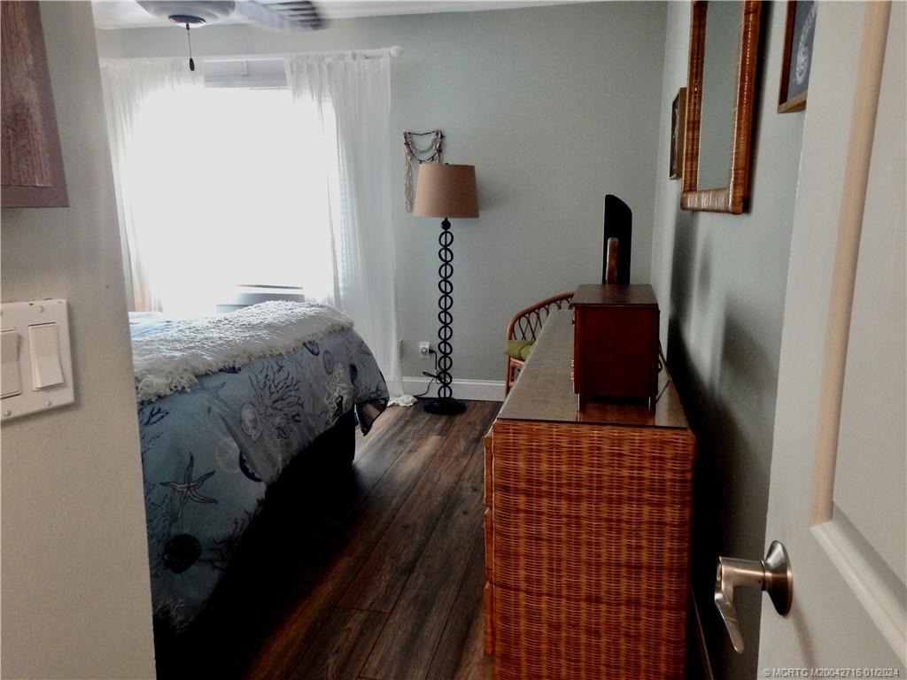 1800 SE Saint Lucie Blvd 7-103