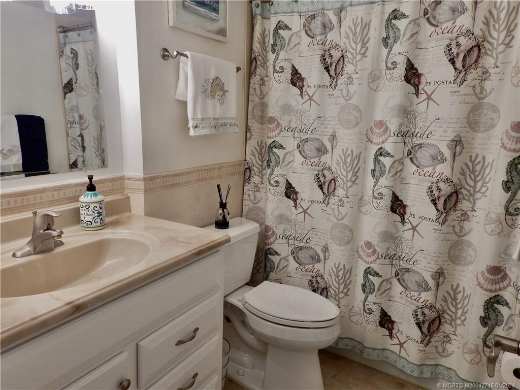 1800 SE Saint Lucie Blvd 7-103