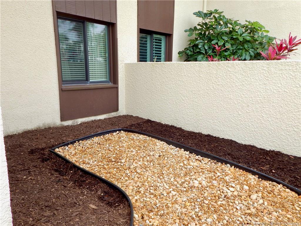 1800 SE Saint Lucie Blvd 7-103