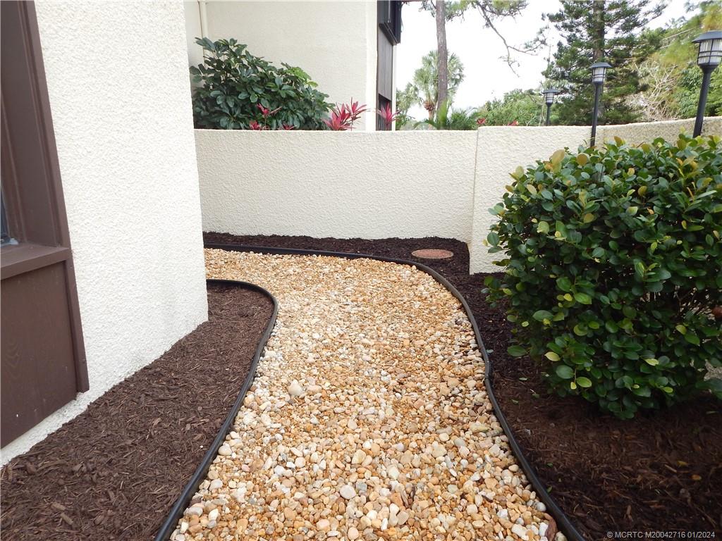 1800 SE Saint Lucie Blvd 7-103