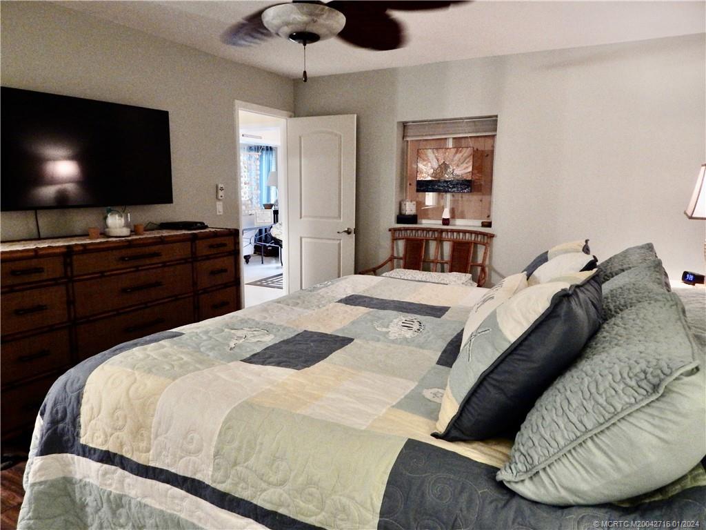 1800 SE Saint Lucie Blvd 7-103