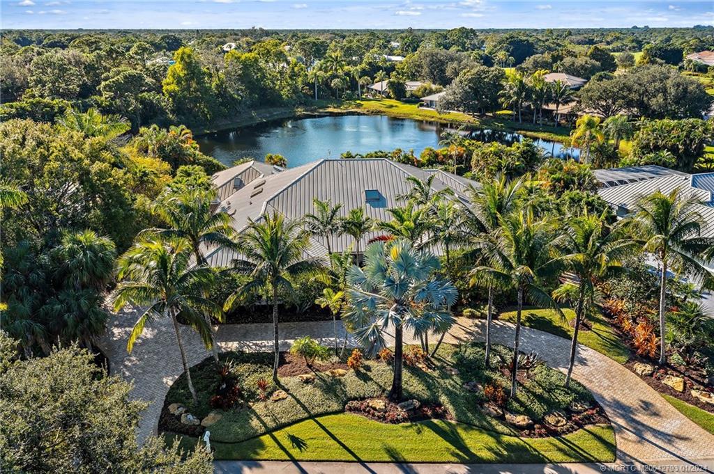 5016 SW Inverness Ct