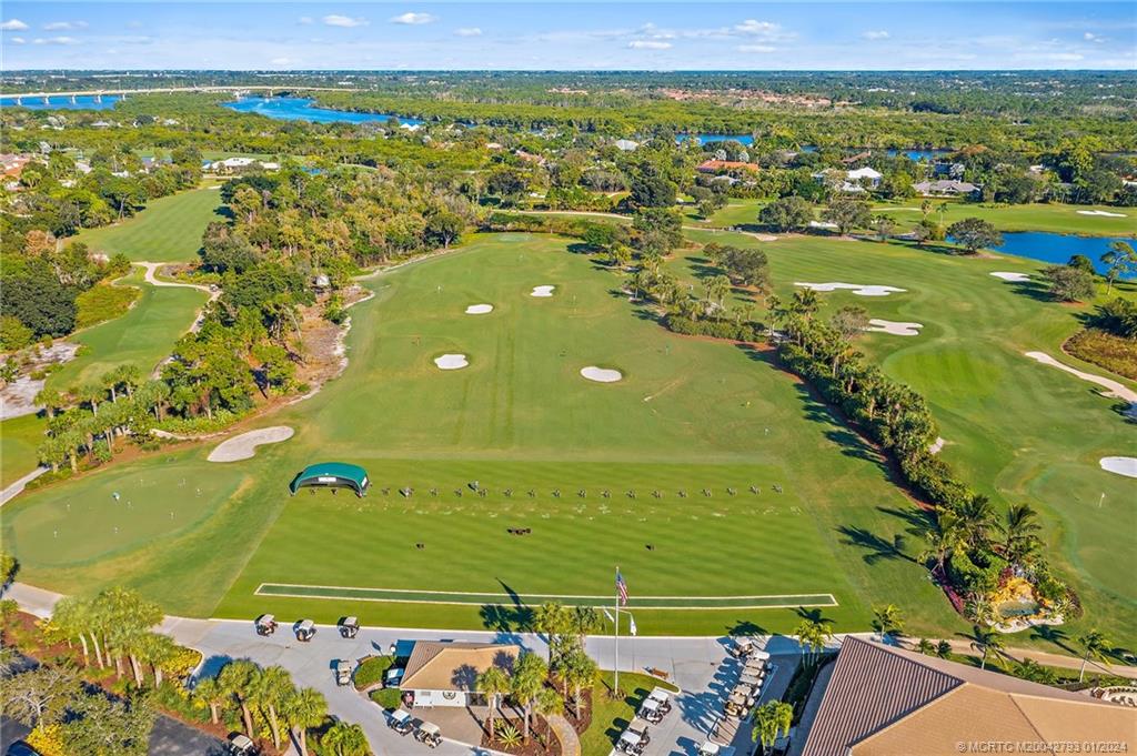 5016 SW Inverness Ct