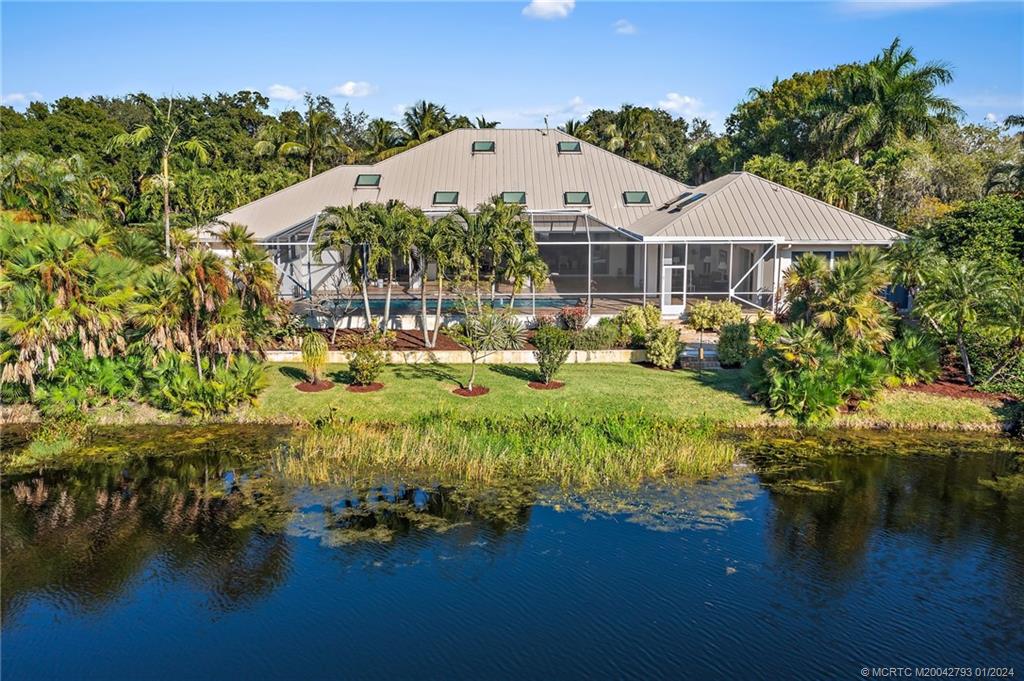 5016 SW Inverness Ct