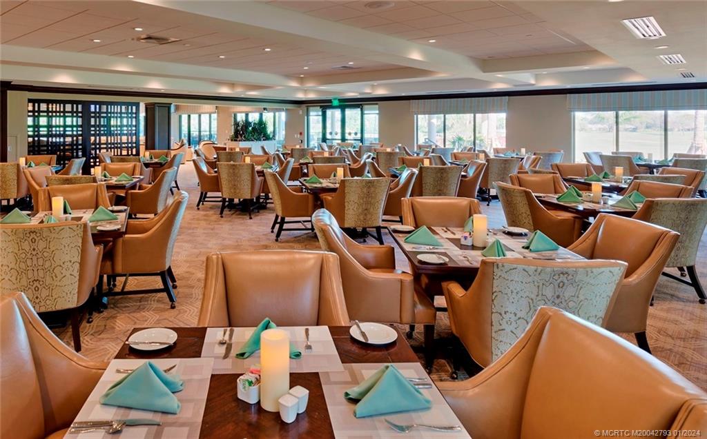 5016 SW Inverness Ct