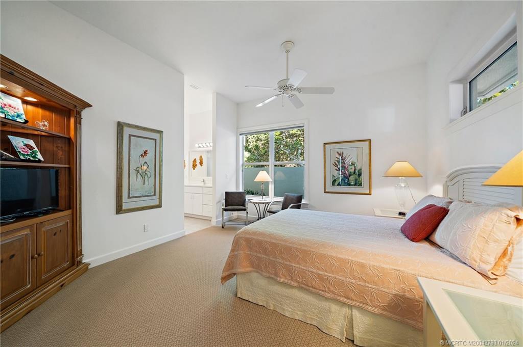 5016 SW Inverness Ct